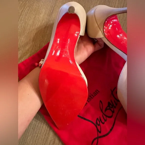 Christian Louboutin GOOD CONDITION
Iriza Leather Red Sole Pumps - Picture 10 of 14